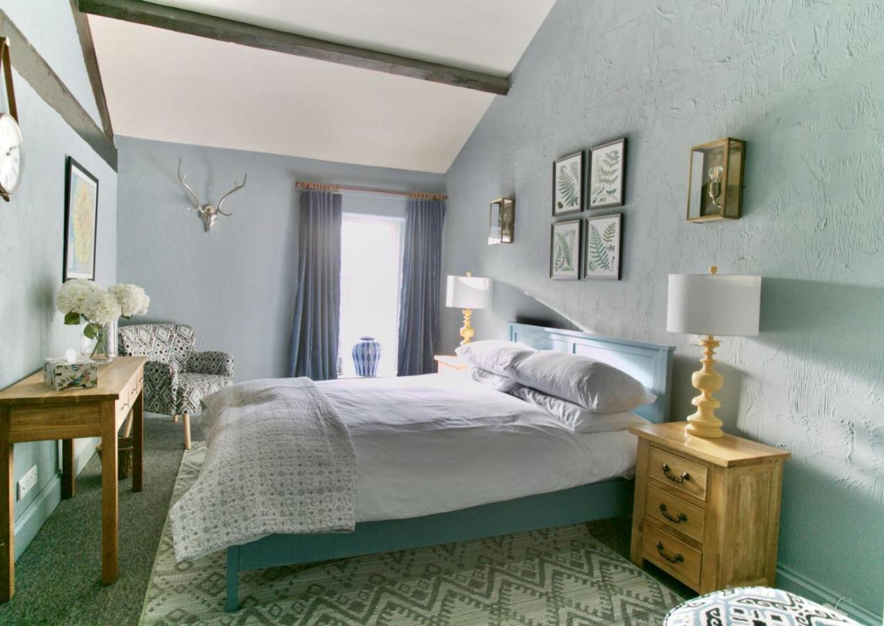 The Brown Horse Inn Winster  Екстериор снимка