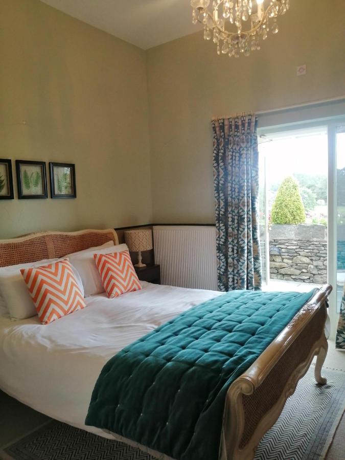 The Brown Horse Inn Winster  Екстериор снимка