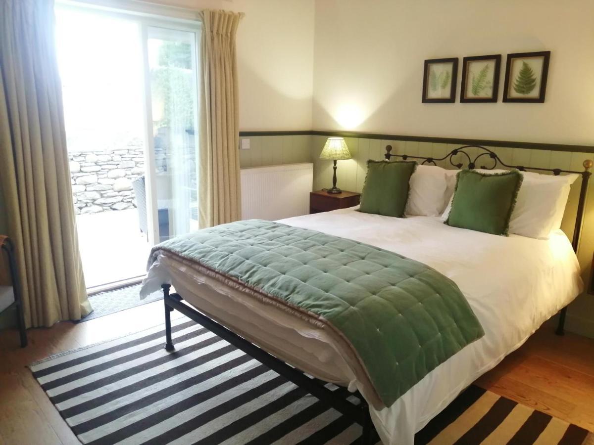 The Brown Horse Inn Winster  Екстериор снимка
