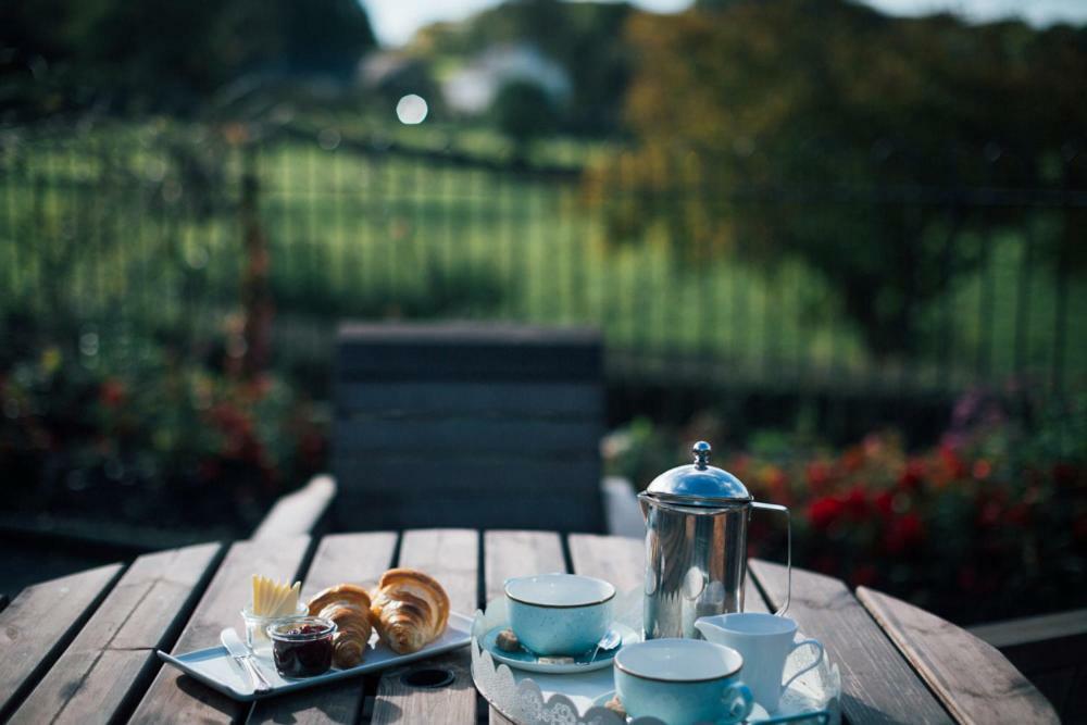 The Brown Horse Inn Winster  Екстериор снимка